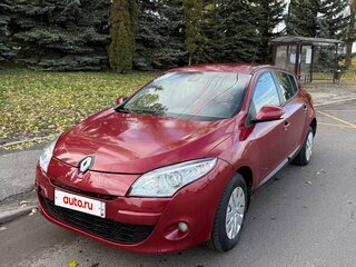 2011 Renault Megane III, красный, 575000 рублей, вид 1