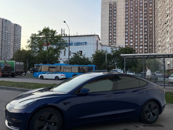 2021 Tesla Model 3 Long Range I, синий
