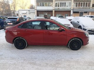 2017 Lada (ВАЗ) Vesta I, красный, 700000 рублей, вид 3
