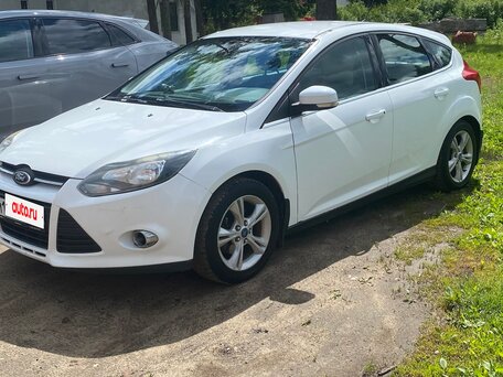 2011 Ford Focus III, белый, 690000 рублей, вид 1