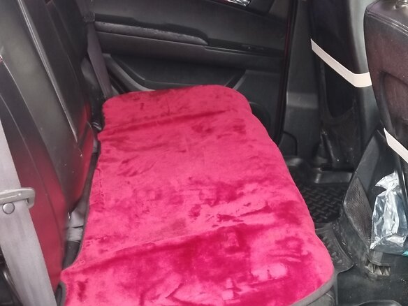2008 SsangYong Actyon 4-speed I, красный, 550000 рублей - вид 9