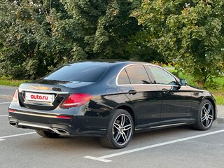 2020 Mercedes-Benz E-Класс 200 V (W213, S213, C238), чёрный, 3290000 рублей, вид 4