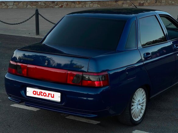2002 Lada (ВАЗ) 2110, синий, 360000 рублей - вид 6