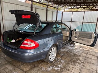 2005 Mercedes-Benz CLK-Класс 200 II (W209), синий, 2000000 рублей, вид 3