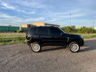 2004 Chevrolet Niva I, чёрный, 1490000 рублей, вид 2