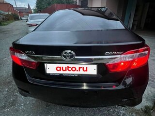 2014 Toyota Camry VII (XV50), чёрный, 1530000 рублей, вид 2