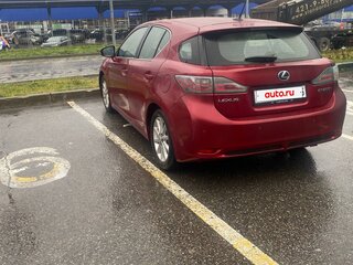 2011 Lexus CT 200h I, красный, 1300000 рублей, вид 4