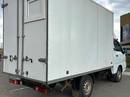 2007 Hyundai H-1, белый, 670000 рублей, вид 4