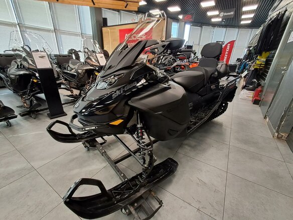 2026 Ski-Doo Expedition, чёрный, 2479000 рублей - вид 2