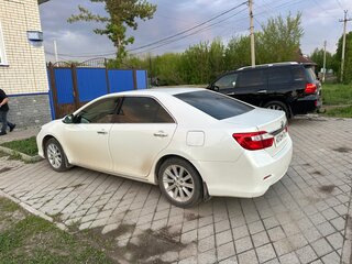 2012 Toyota Camry VII (XV50), белый, 1780000 рублей, вид 4
