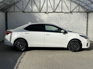 2013 Toyota Corolla XI (E160, E170, E180), белый, 1150000 рублей, вид 4