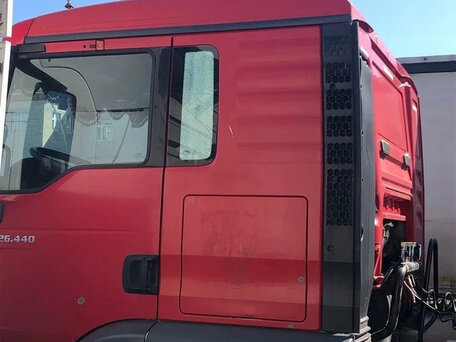 2012 MAN TGS, красный, 2450000 рублей, вид 2