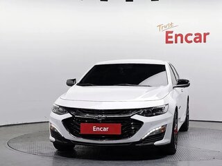 2021 Chevrolet Malibu IX Рестайлинг, белый, 1800000 рублей, вид 2