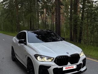 2021 BMW X6 40i III (G06), белый, 9100000 рублей, вид 3