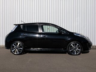 2015 Nissan Leaf 30kWh I (ZE0/AZE0), чёрный, 1110000 рублей, вид 5