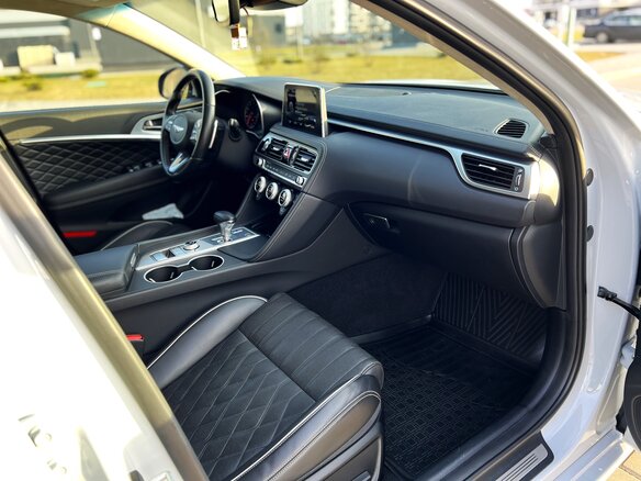 2018 Genesis G70 I, серый, 2466722 рублей - вид 16