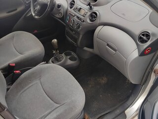 2000 Toyota Yaris I, белый, 199000 рублей, вид 3