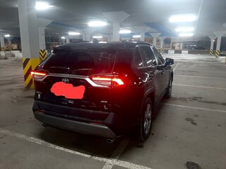 2021 Toyota RAV4 V (XA50), чёрный, 2390000 рублей, вид 5