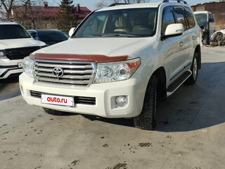 2012 Toyota Land Cruiser 200 Series Рестайлинг 1, белый, 3600000 рублей, вид 1