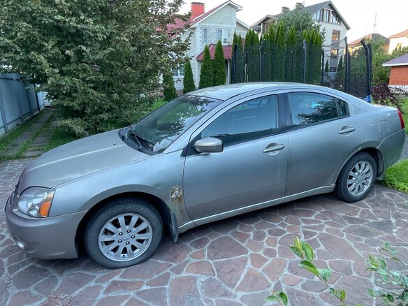 2006 Mitsubishi Galant IX Рестайлинг, бежевый, 399000 рублей - вид 4