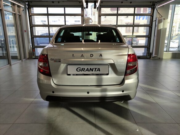 2025 Lada (ВАЗ) Granta I Рестайлинг, серебристый - вид 5
