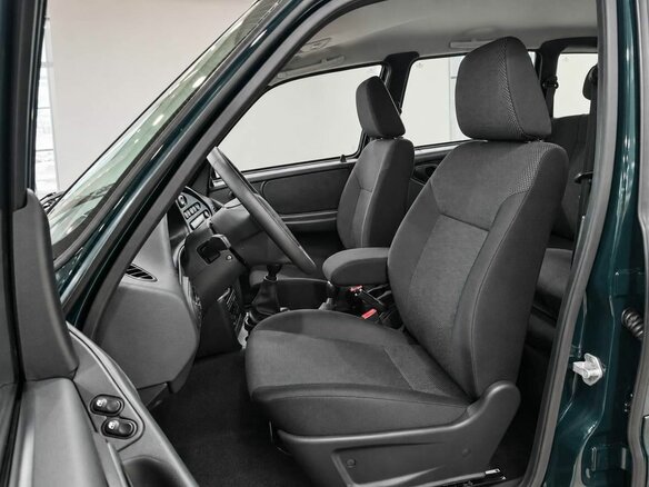 2026 Lada (ВАЗ) Niva Travel I Рестайлинг, зелёный, 1588573 рублей - вид 18