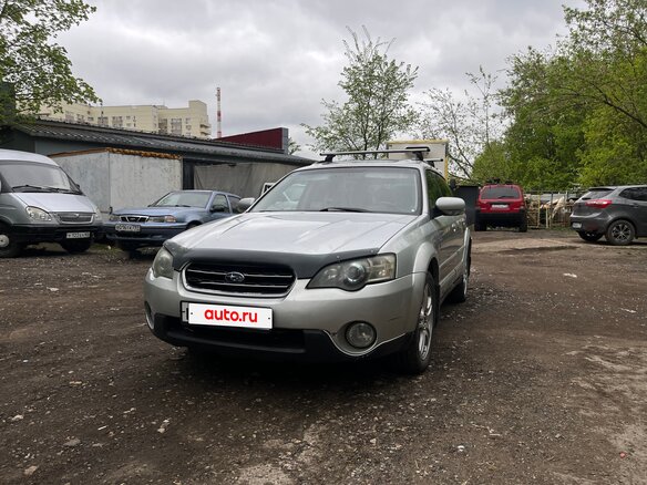 2004 Subaru Outback III, серебристый