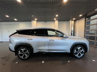 2023 Geely Atlas II, серый, 2740000 рублей, вид 2