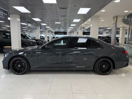 2026 Mercedes-Benz S-Класс 500 Long 4MATIC VII (W223) Рестайлинг, серый, 28900000 рублей, вид 4