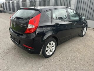 2014 Hyundai Solaris I Рестайлинг, чёрный, 529000 рублей, вид 2