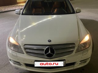 2010 Mercedes-Benz C-Класс 200 III (W204), белый, 860000 рублей, вид 1