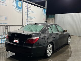 2004 BMW 5 серии 530i V (E60/E61), чёрный, 999999 рублей, вид 5