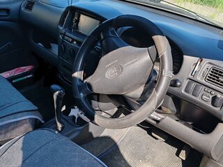 2002 Toyota Probox I, белый, 700000 рублей, вид 5