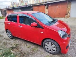 2016 Daihatsu Mira e:S I Рестайлинг, красный, 630000 рублей, вид 2