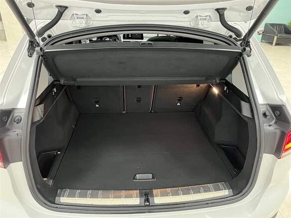 2023 BMW X1 Long 20Li sDrive III (U11/U12), белый, 2766000 рублей - вид 12