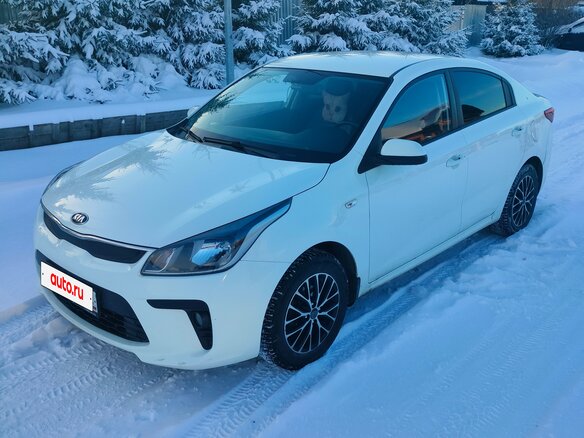 2019 Kia Rio IV, белый, 1350000 рублей