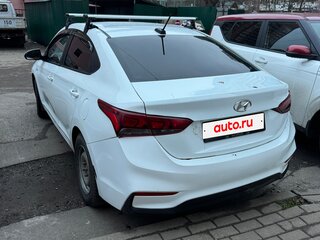 2019 Hyundai Solaris II, белый, 800000 рублей, вид 4