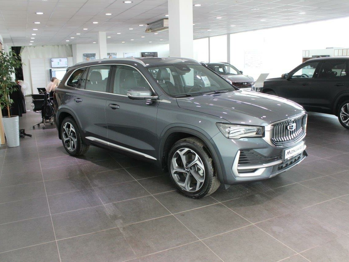 Открыть фотографии: Geely Monjaro I
