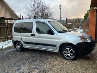 2010 Peugeot Partner I Рестайлинг, серебристый, 499000 рублей, вид 2