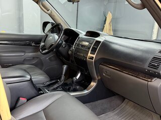 2007 Toyota Land Cruiser Prado 5-speed 120 Series Рестайлинг, чёрный, 2050000 рублей, вид 5