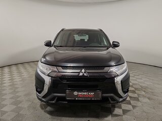 2021 Mitsubishi Outlander III Рестайлинг 3, чёрный, 1899000 рублей, вид 2