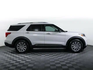 2020 Ford Explorer VI, белый, 3990000 рублей, вид 4