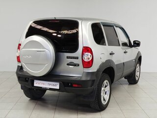 2012 Chevrolet Niva I Рестайлинг, серебристый, 469000 рублей, вид 5