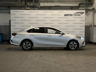 2019 Kia Cerato IV, серебристый, 1389000 рублей, вид 4