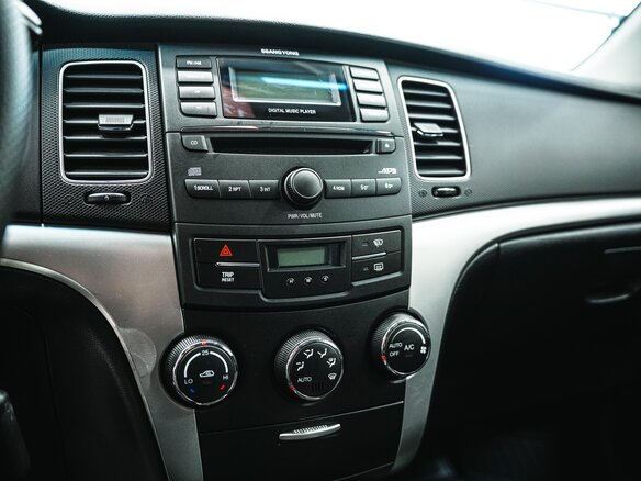 2011 SsangYong Actyon II, серебристый, 829000 рублей - вид 18