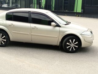 2008 Renault Megane II Рестайлинг, золотистый, 550000 рублей, вид 2