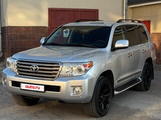 2012 Toyota Land Cruiser 200 Series Рестайлинг 1, серый, 3890000 рублей, вид 1