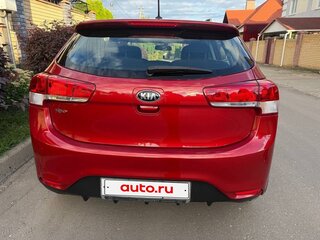 2017 Kia Rio III Рестайлинг, красный, 1099000 рублей, вид 5