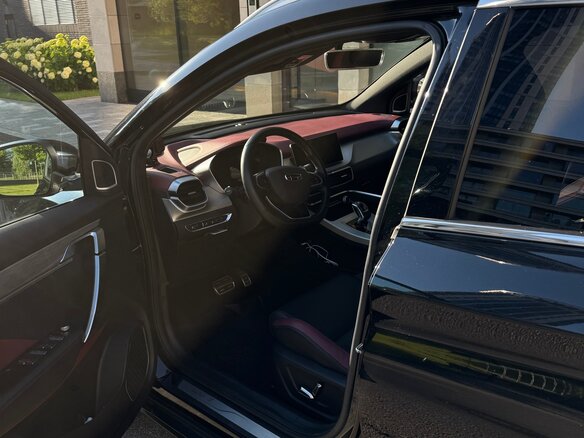2022 Geely Coolray I, чёрный, 1880000 рублей - вид 9