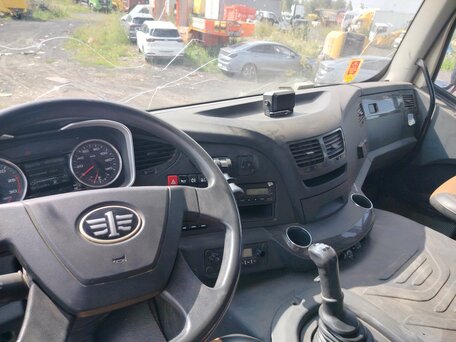 2023 FAW J6 CA3310, белый, 3078000 рублей, вид 5